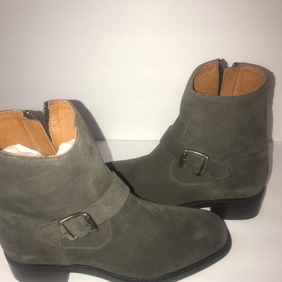 FRYE - HANNAH ENGINEER SMOKE ANKLE BOOT SZ 8.5 - Picture 5 of 8